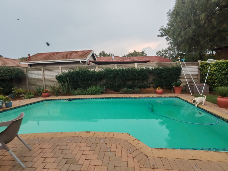 4 Bedroom Property for Sale in Vaalpark Free State
